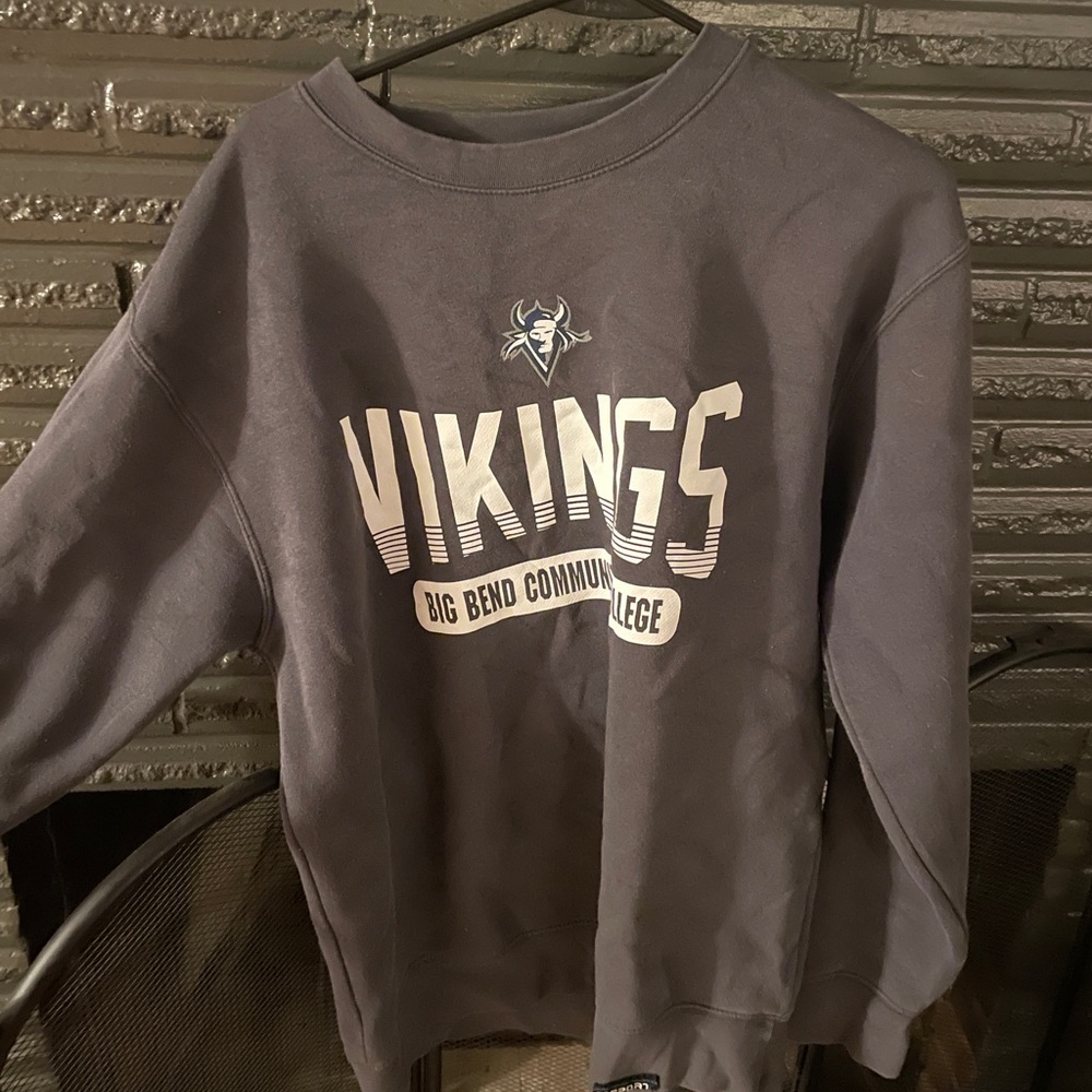 bend community college crewneck